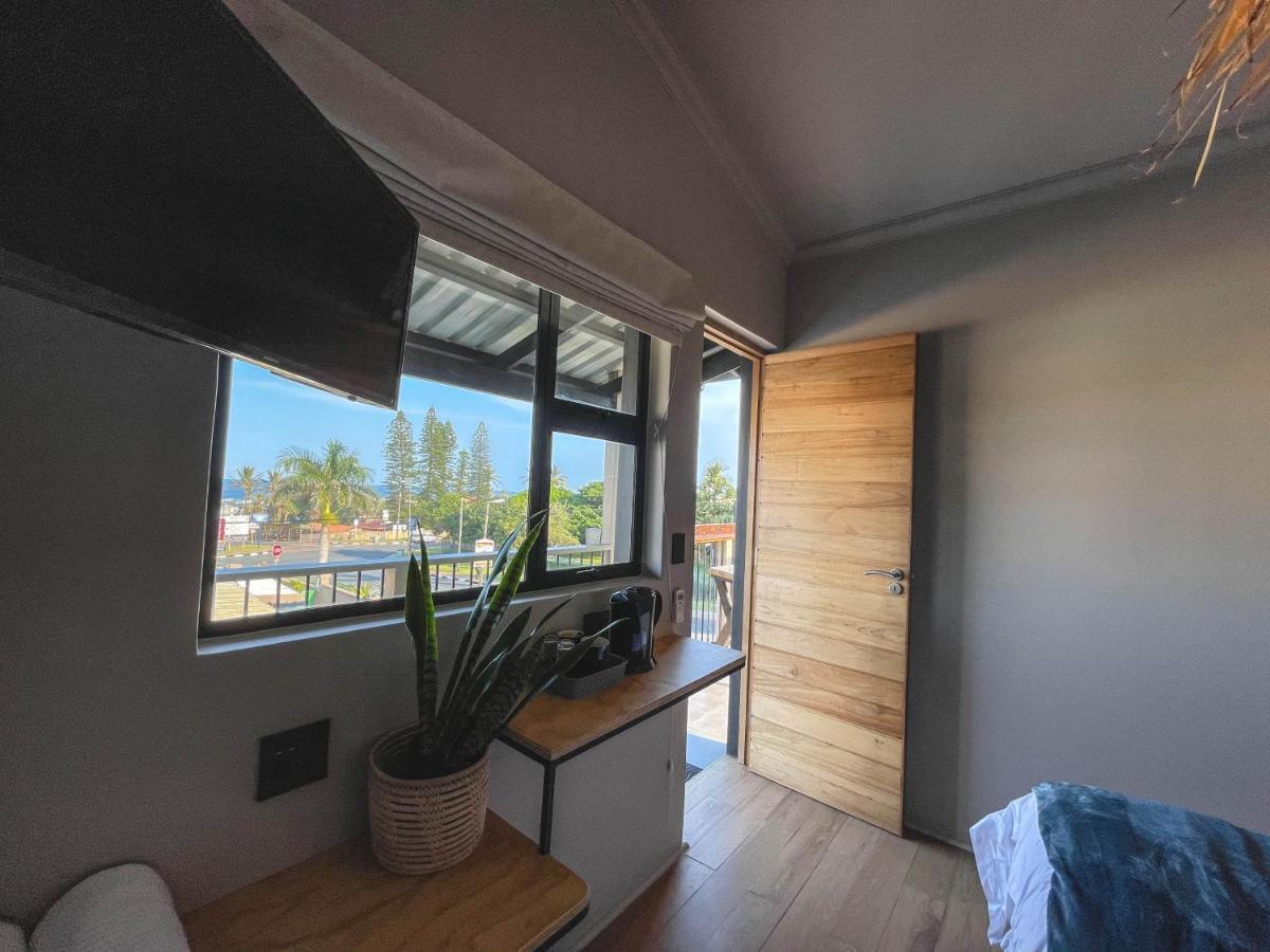 Le Bezz Guesthouse Ballito Exteriör bild