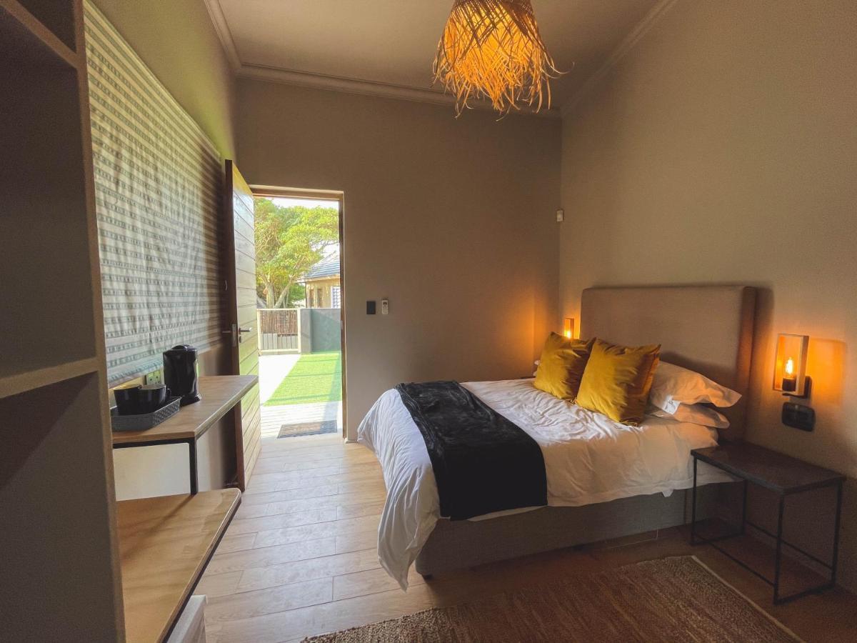 Le Bezz Guesthouse Ballito Exteriör bild