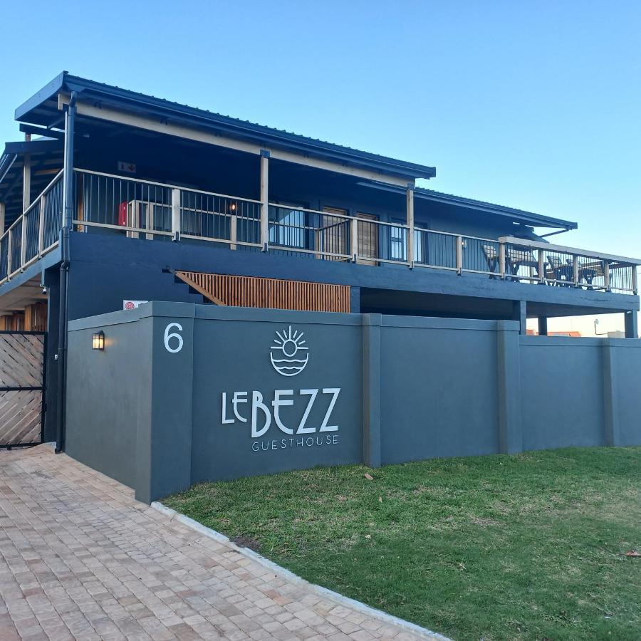 Le Bezz Guesthouse Ballito Exteriör bild